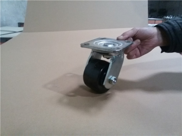 工業(yè)腳輪進(jìn)行檢修維護(hù)的方法 工業(yè)腳輪進(jìn)行檢修維護(hù)的方法